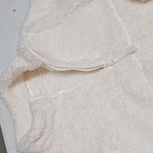 NEW! Kids' (Unisex) Faux Shearling Half Zip-Up Pullover, White - Wondershop - Picture 4 of 9